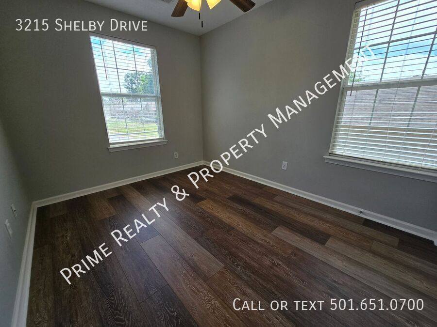 House for rent at 3215 Shelby Dr, Benton, AR 72015