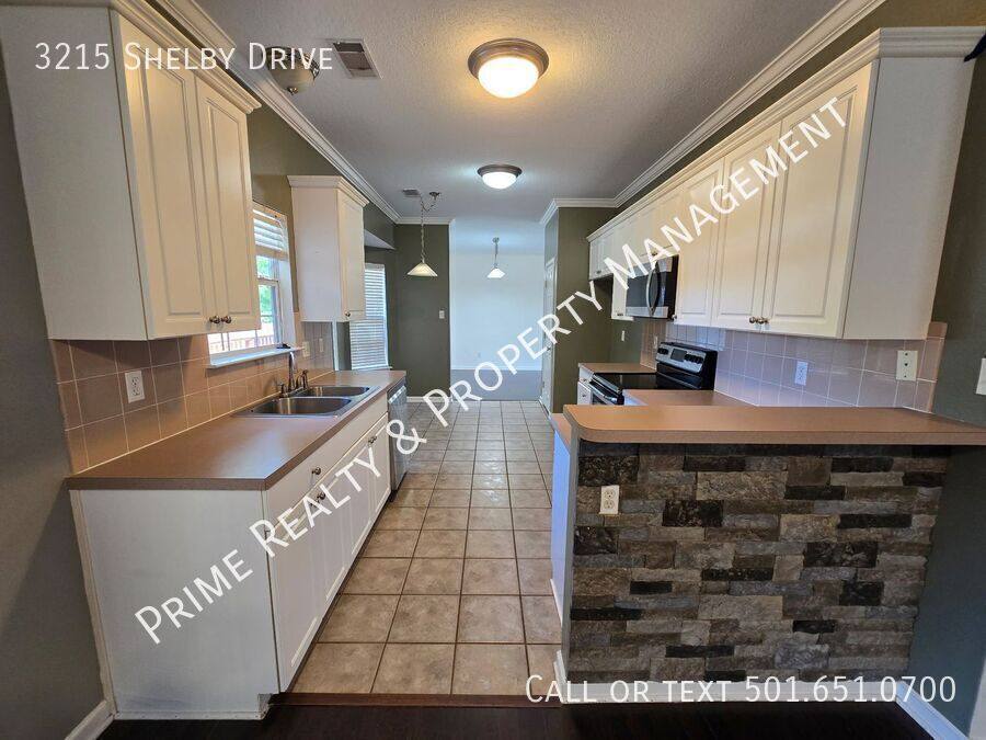 House for rent at 3215 Shelby Dr, Benton, AR 72015