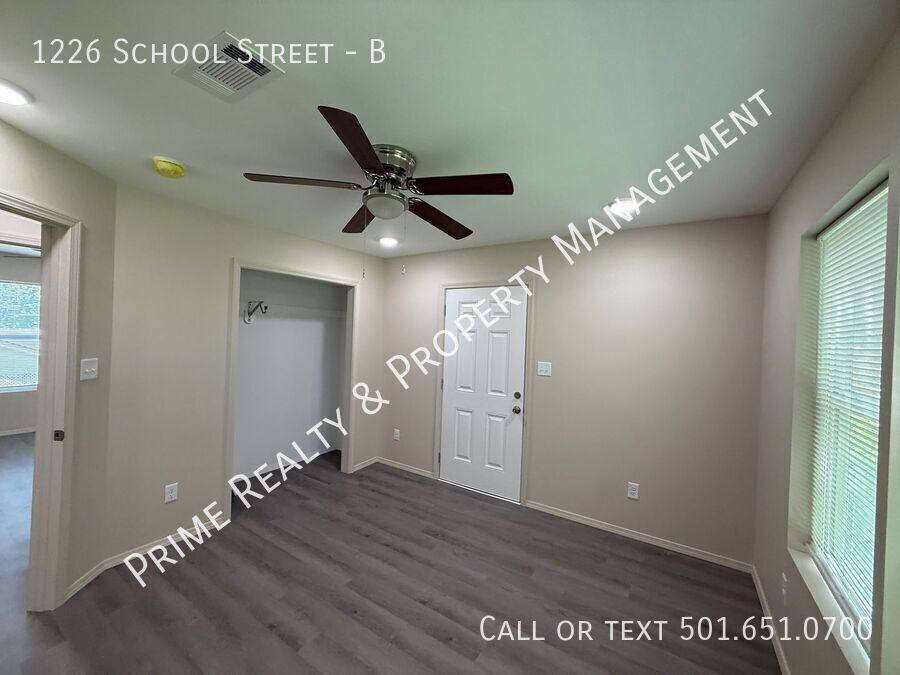 Apartment for rent at 1226 School St #B, Malvern, AR 72104