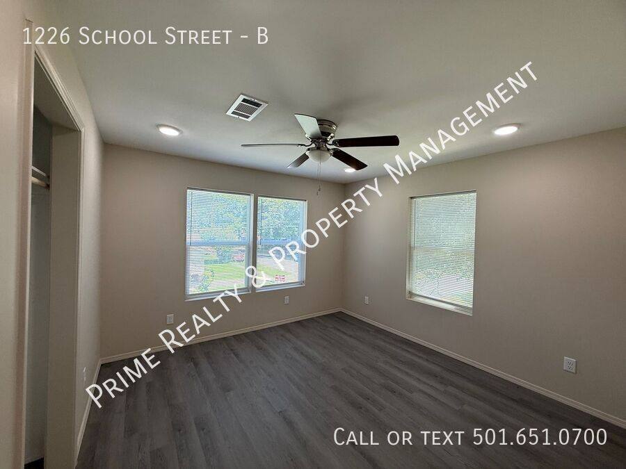 Apartment for rent at 1226 School St #B, Malvern, AR 72104