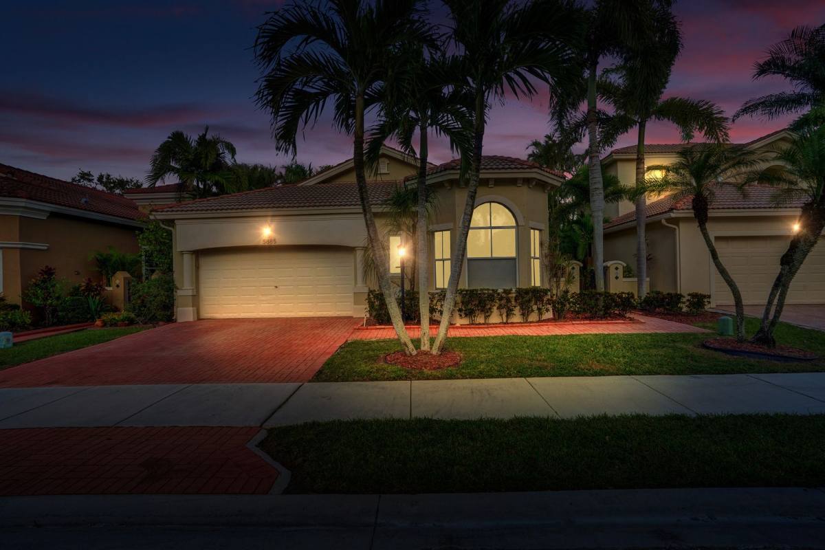 House for rent at 5885 NW 121st Terrace, Pompano Beach, FL 33076