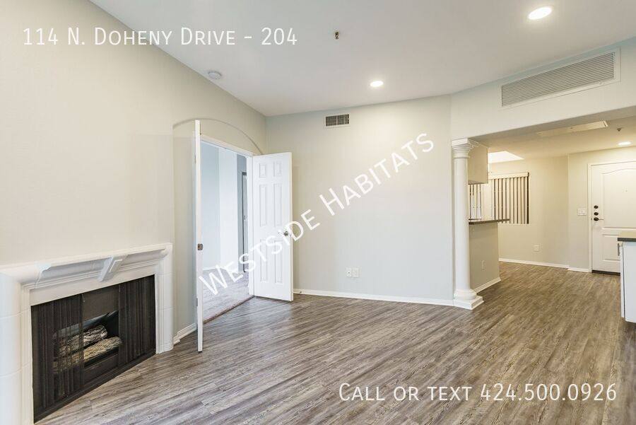 Apartment for rent at 114 N Doheny Dr #204, Los Angeles, CA 90048
