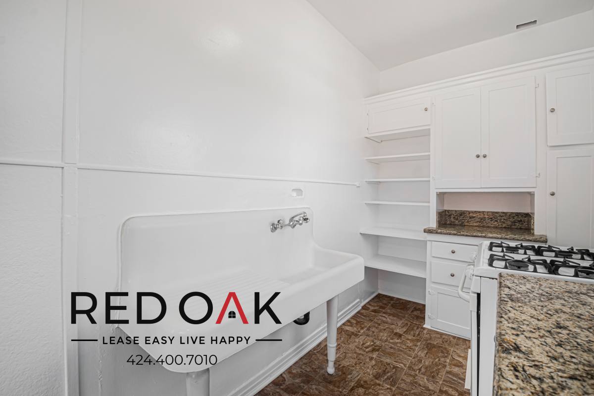 Condo for rent at 1227-1229 S Central Ave #17, Glendale, CA 91204