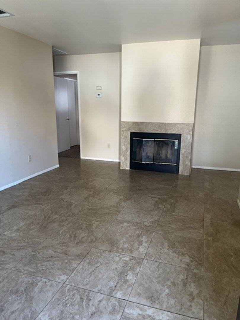 Apartment for rent at 3104 Brookfield Loop, Bakersfield, CA 93311