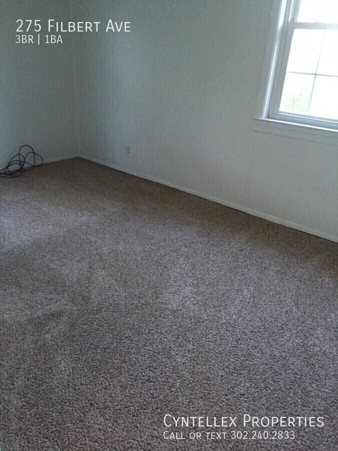 Townhouse for rent at 275 Filbert Ave, Wilmington, DE 19805