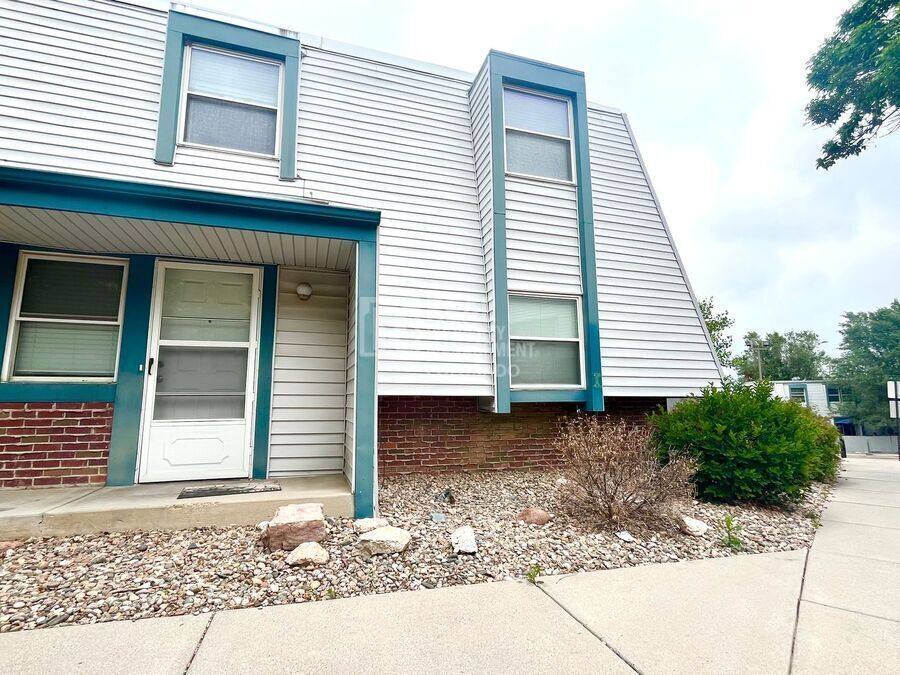 House for rent at 3005 E Fountain Blvd, Colorado Springs, CO 80910