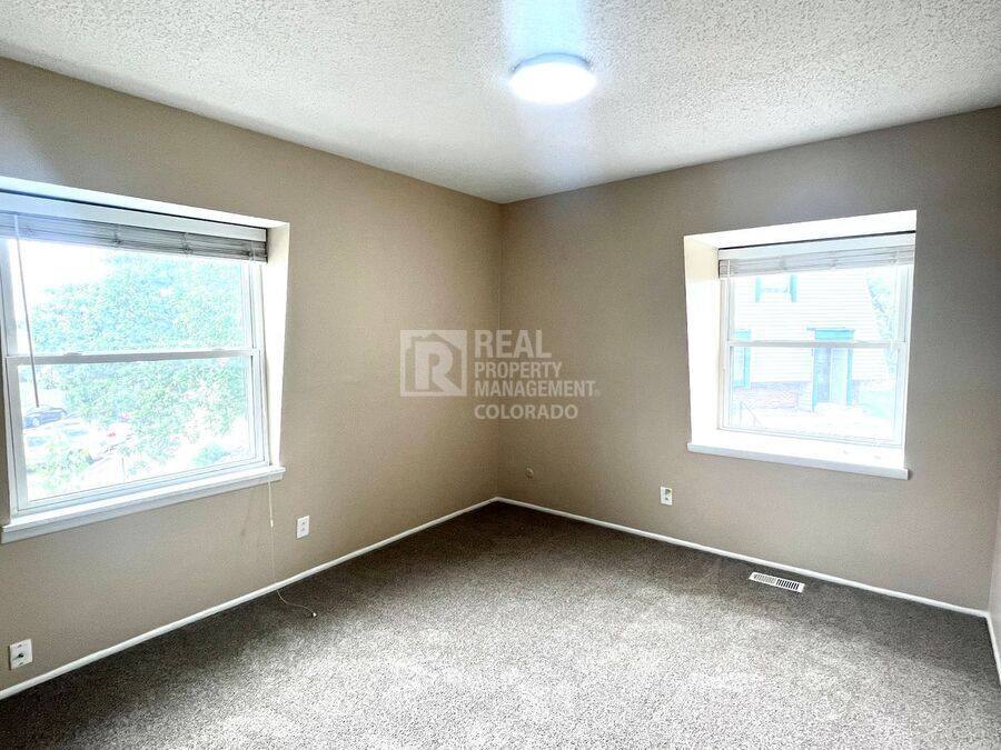 House for rent at 3005 E Fountain Blvd, Colorado Springs, CO 80910