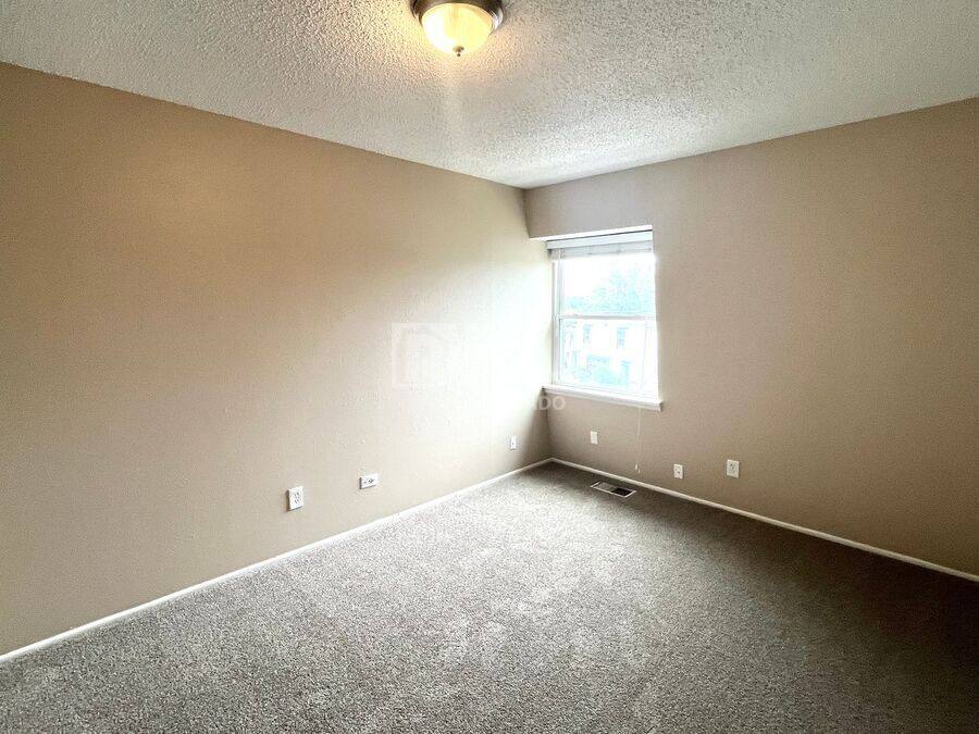 House for rent at 3005 E Fountain Blvd, Colorado Springs, CO 80910