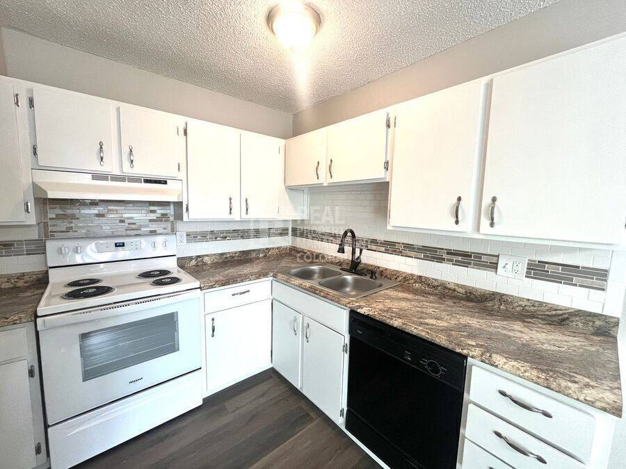 House for rent at 3005 E Fountain Blvd, Colorado Springs, CO 80910