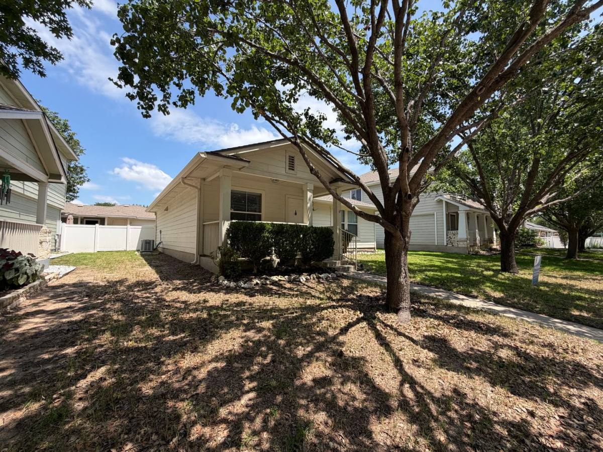 House for rent at 1430 Big Bend Dr, Cedar Park, TX 78613