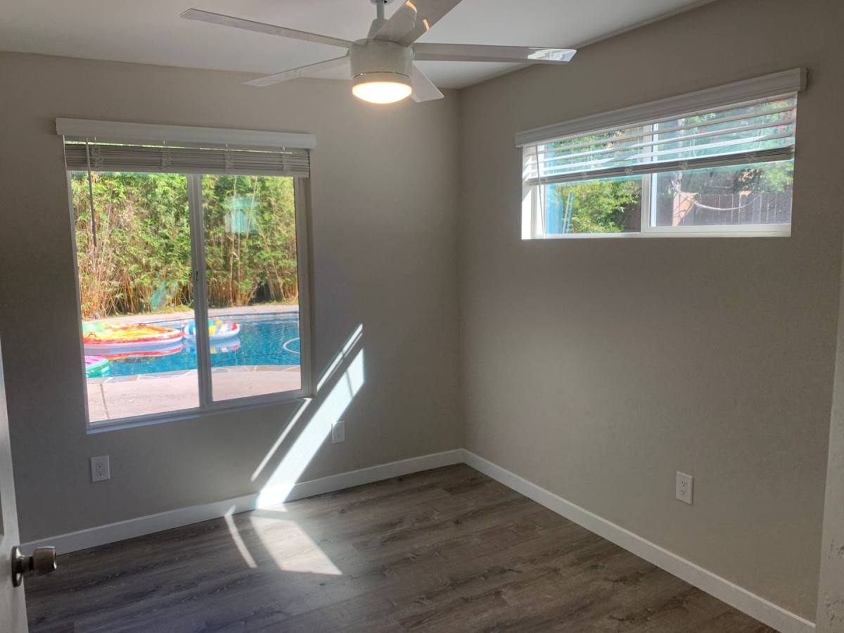 Townhouse for rent at 4843 Art St, San Diego, CA 92115