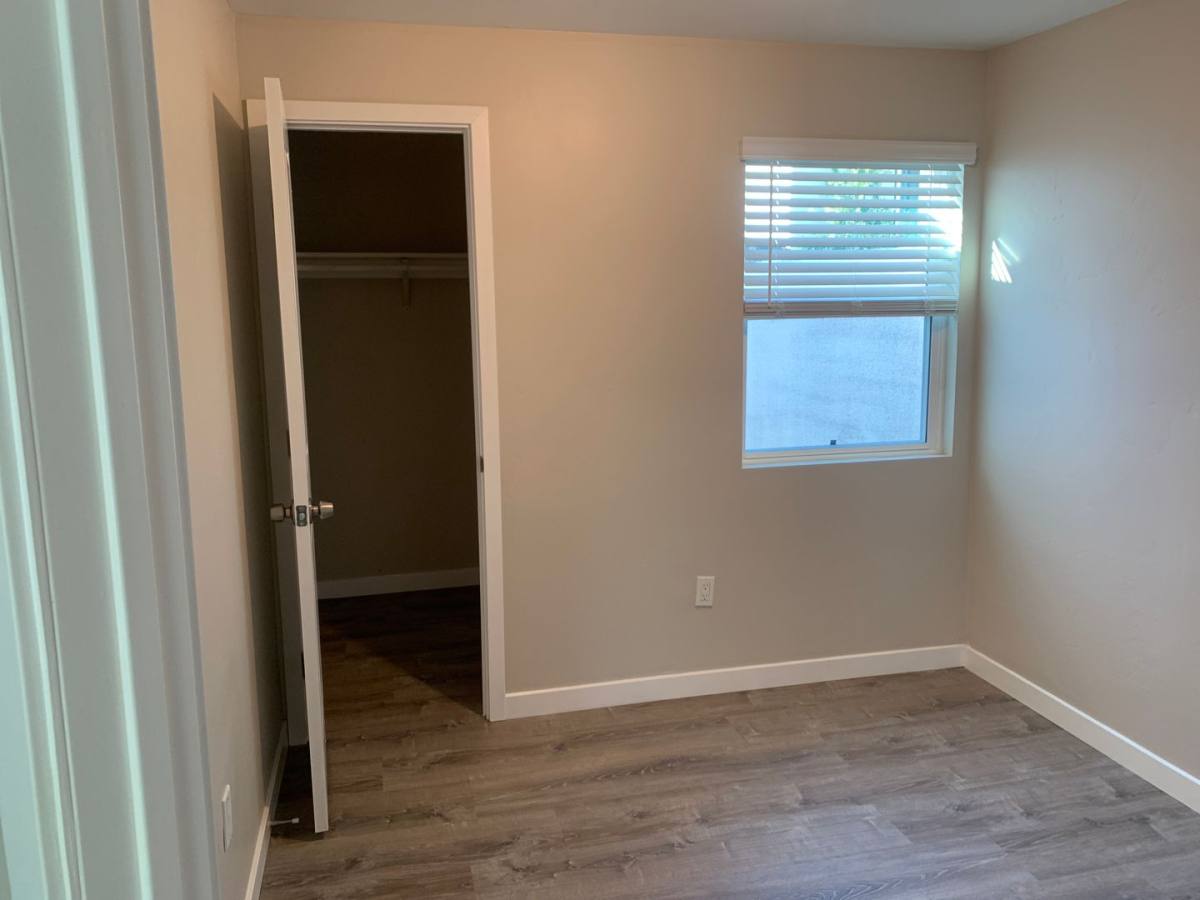 Townhouse for rent at 4843 Art St, San Diego, CA 92115