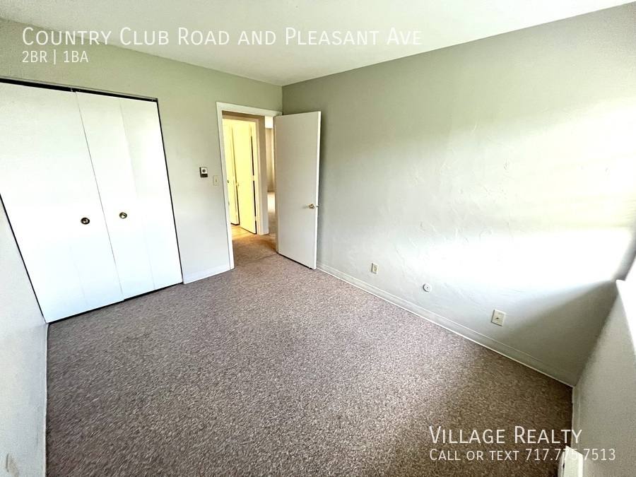 Apartment for rent at 611 Country Club Rd #B, Red Lion, PA 17356