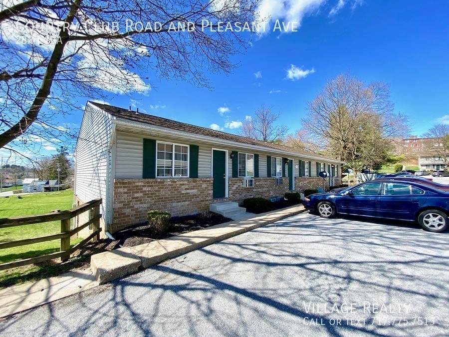 Apartment for rent at 611 Country Club Rd #B, Red Lion, PA 17356