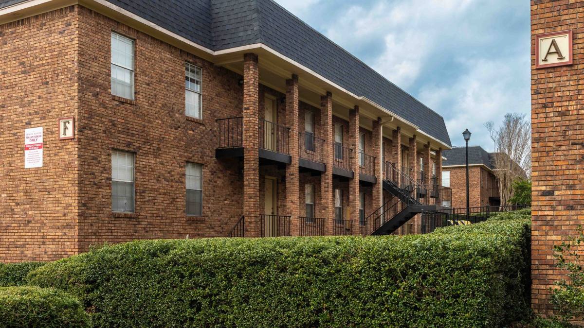 Apartment for rent at 111 N 33rd Ave #E13, Hattiesburg, MS 39401