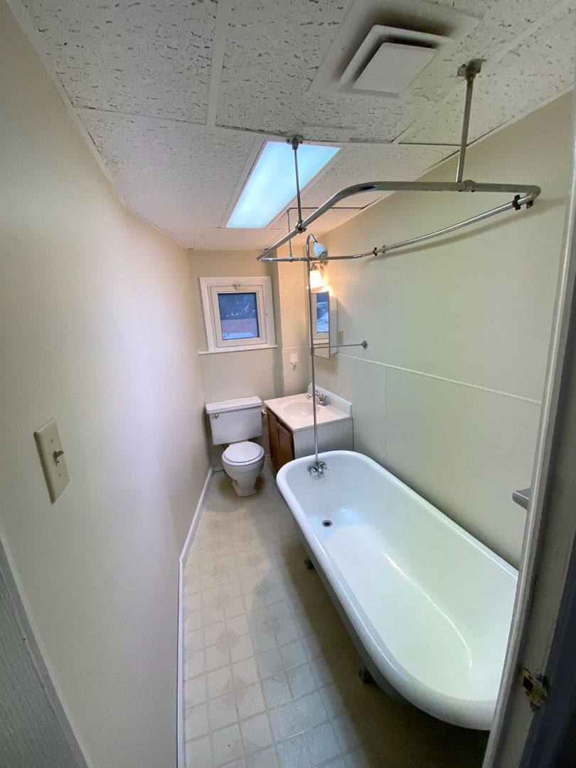 Townhouse for rent at 912 Salem Ave, Hagerstown, MD 21740