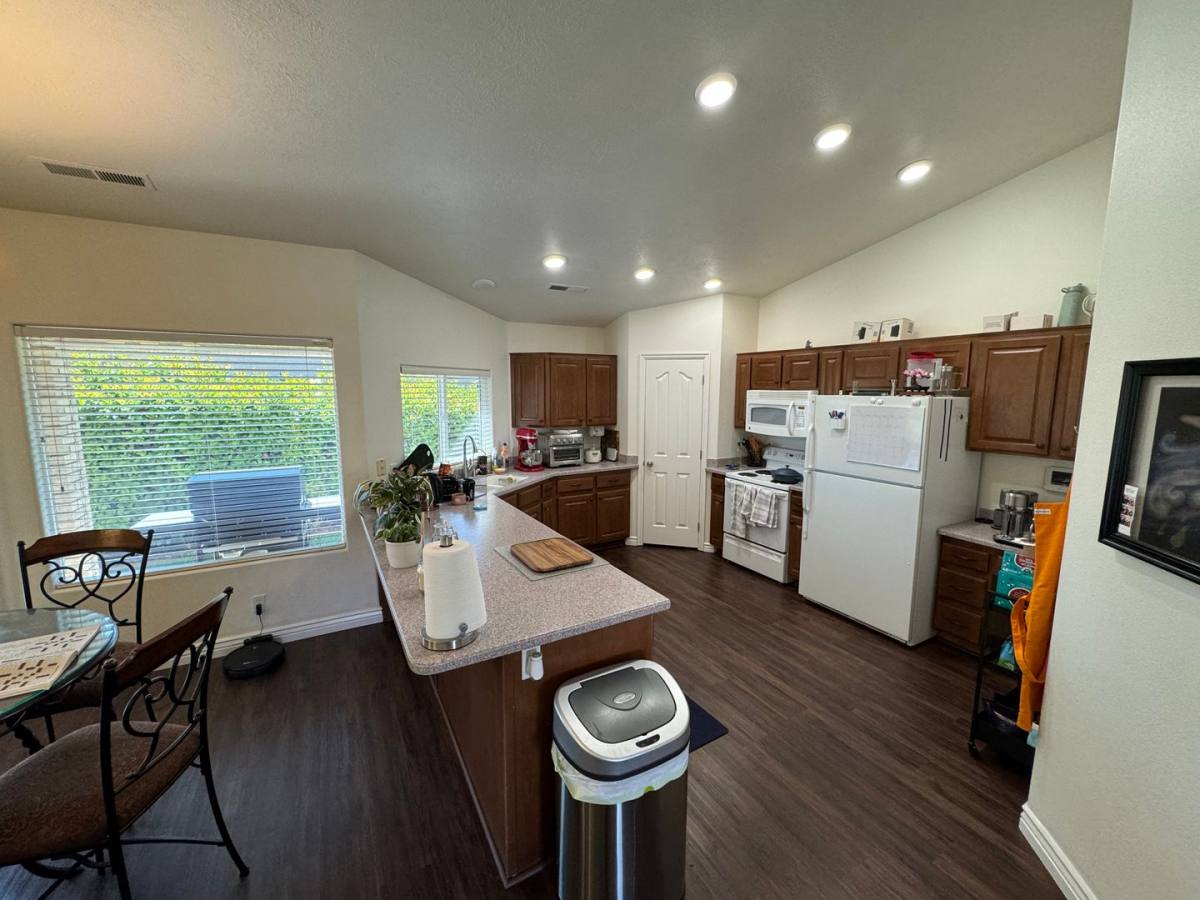 House for rent at 187 N Westridge Dr, Saint George, UT 84770