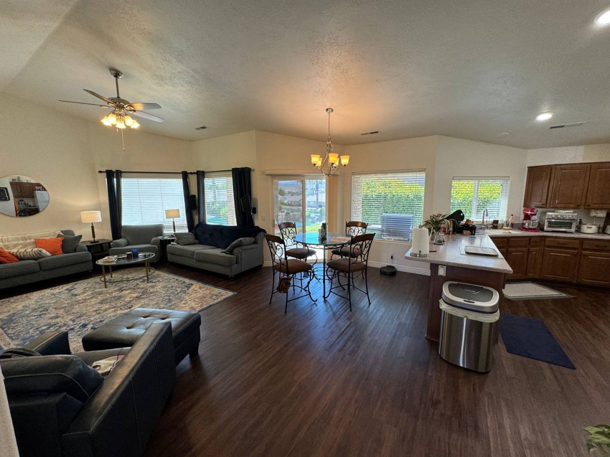 House for rent at 187 N Westridge Dr, Saint George, UT 84770