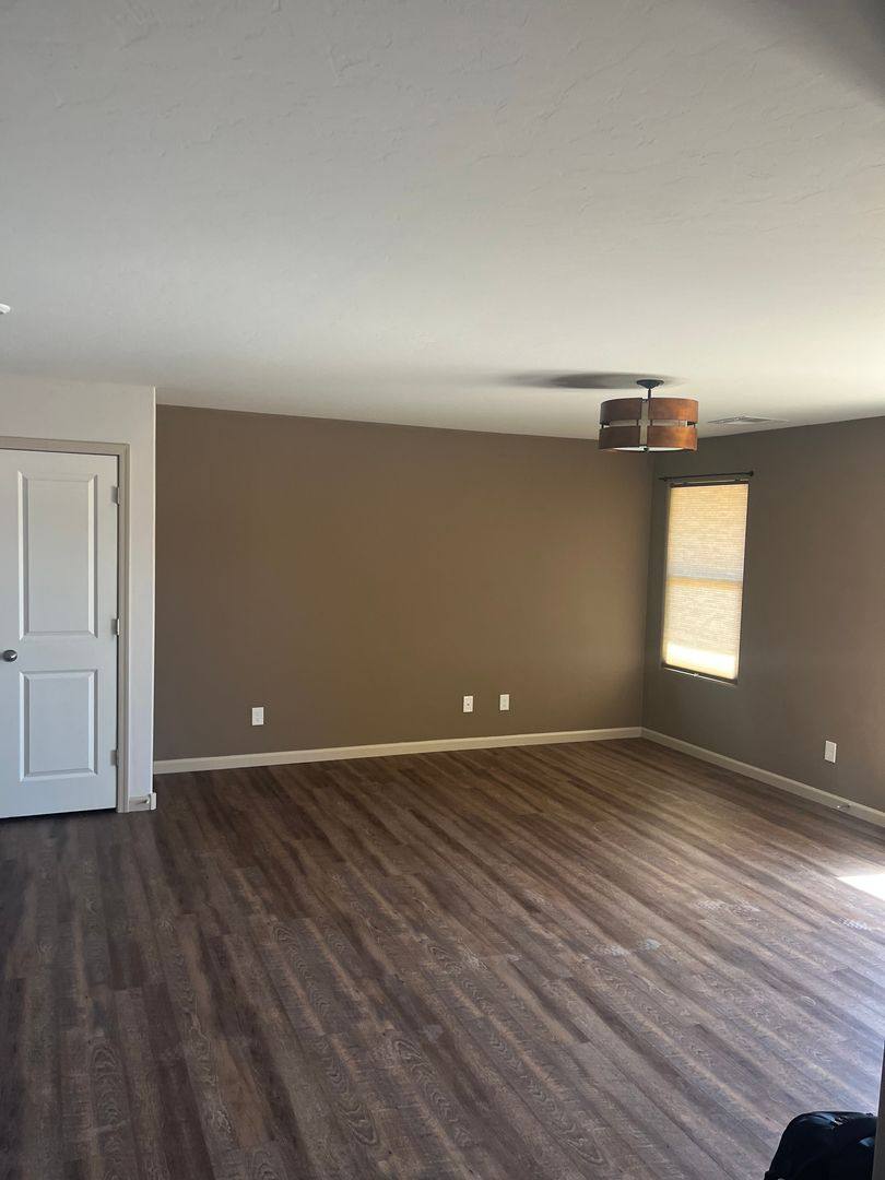 House for rent at 1617 W Cottonwood Bluffs Dr, Benson, AZ 85602