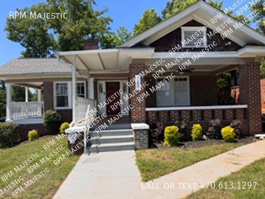 House for rent at 1134 Donnelly Ave SW, Atlanta, GA 30310