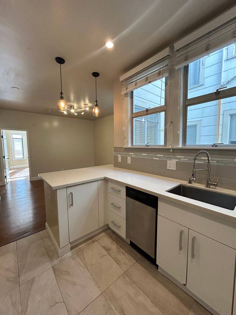 Apartment for rent at 3324 Broderick St #1, San Francisco, CA 94123