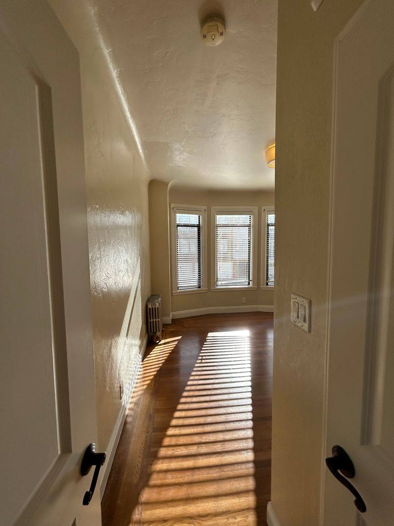Apartment for rent at 3324 Broderick St #1, San Francisco, CA 94123