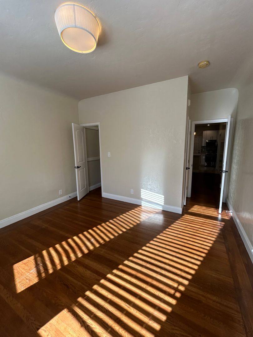 Apartment for rent at 3324 Broderick St #1, San Francisco, CA 94123