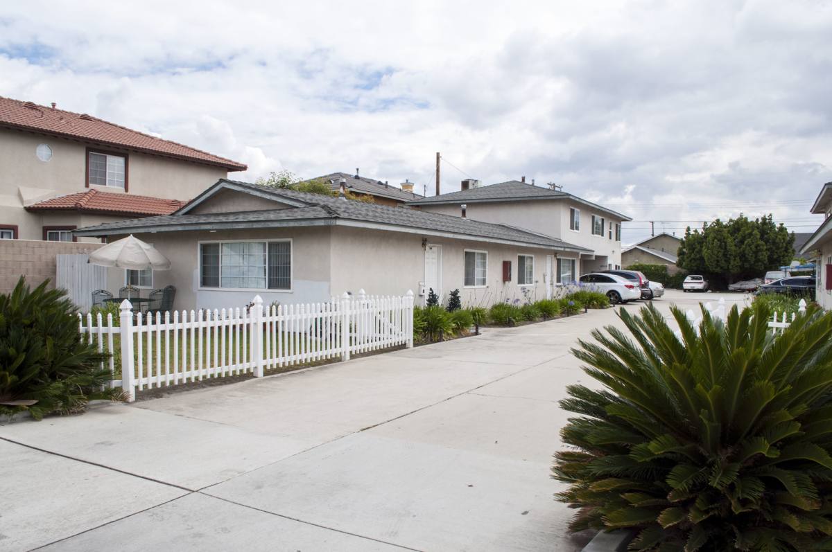 Apartment for rent at 8832-8848 La Salle, Cypress, CA 90630