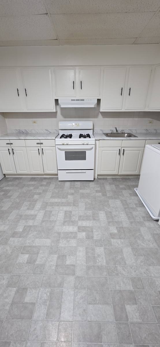 Townhouse for rent at 2243 W Fayette St, Baltimore, MD 21223