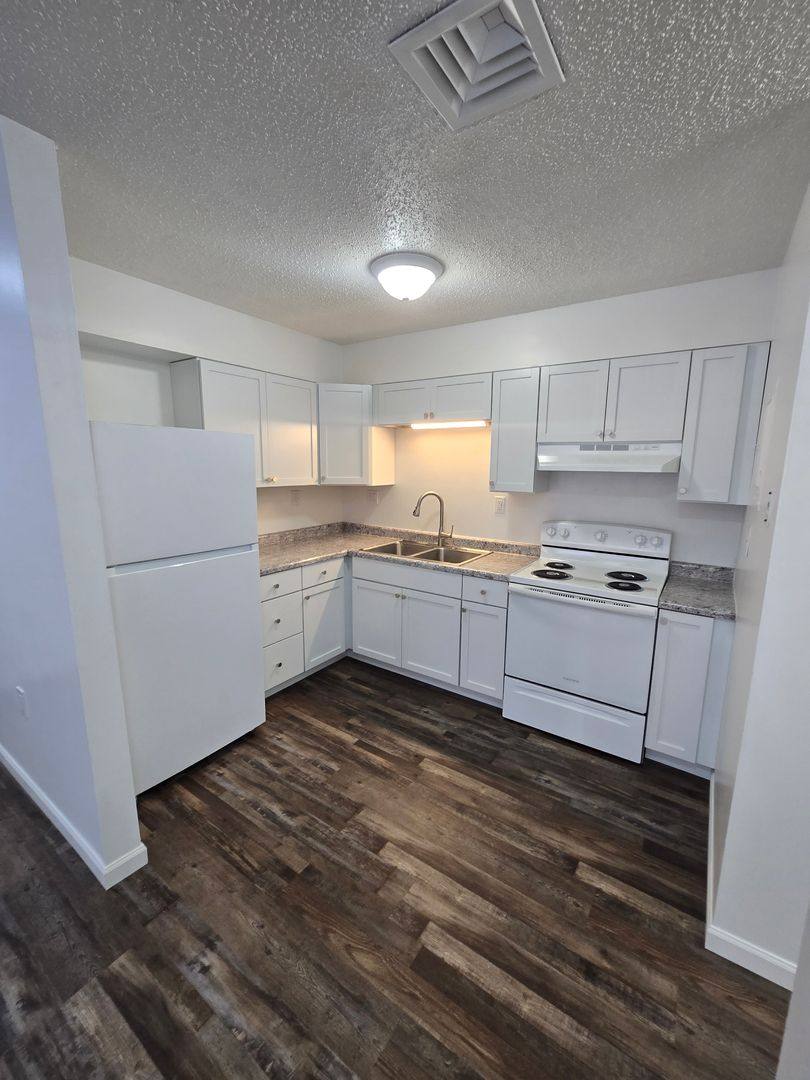 Apartment for rent at 711 NW 10th - C5, Abilene, KS 67410