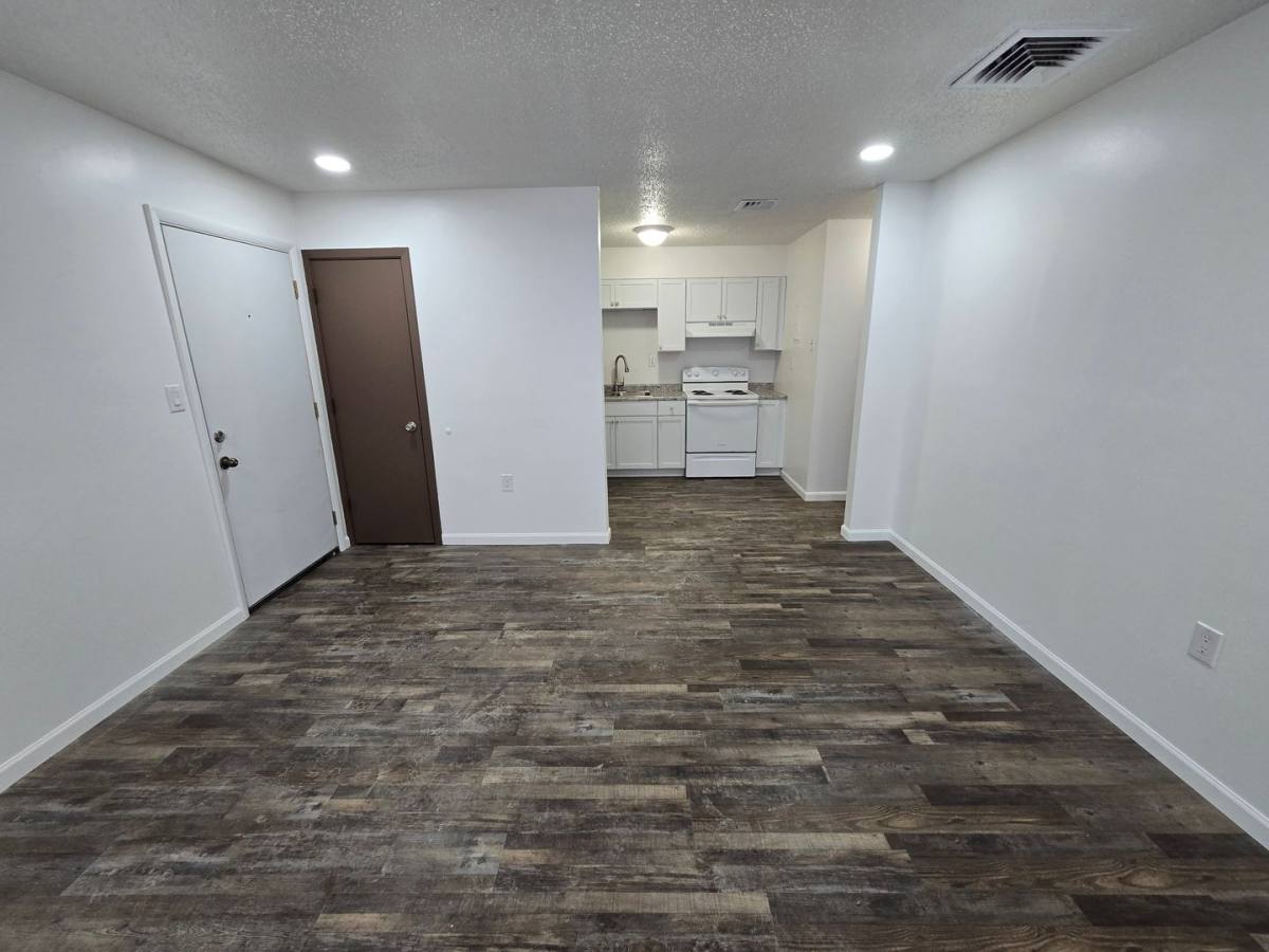 Apartment for rent at 711 NW 10th - C5, Abilene, KS 67410