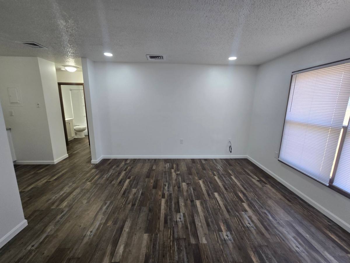 Apartment for rent at 711 NW 10th - C5, Abilene, KS 67410