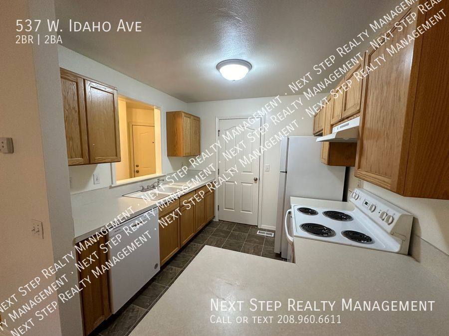 Apartment for rent at 537 W Idaho Ave, Meridian, ID 83642