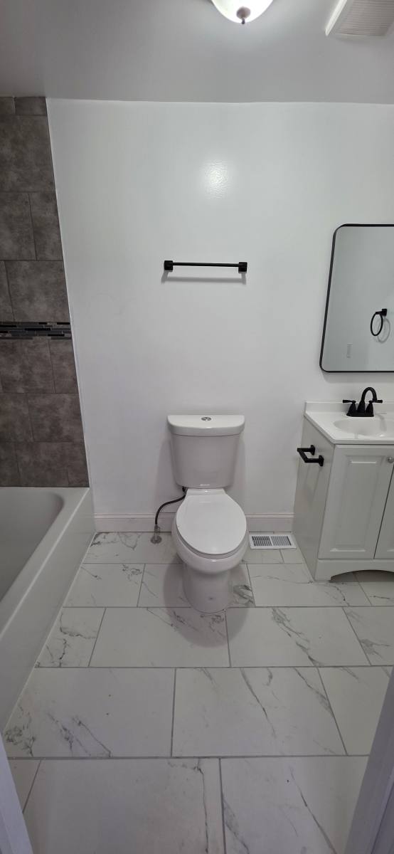 Townhouse for rent at 707 N Port St, Baltimore, MD 21205