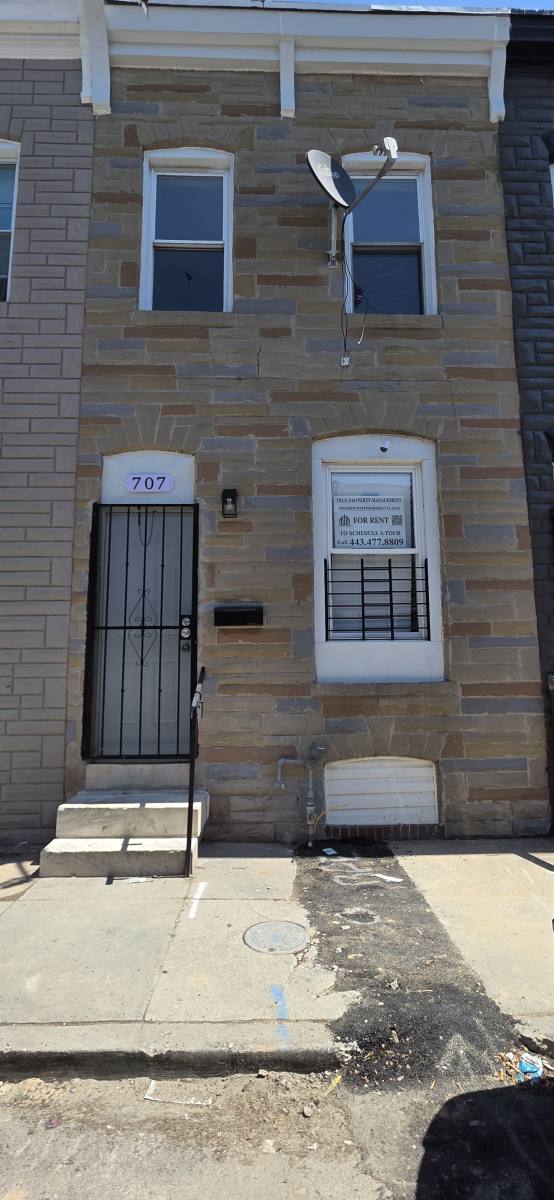 Townhouse for rent at 707 N Port St, Baltimore, MD 21205