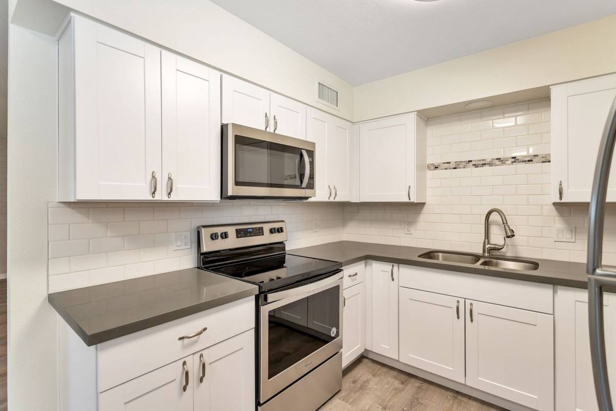 Apartment for rent at 1939 W Berridge Lane, Phoenix, AZ 85015