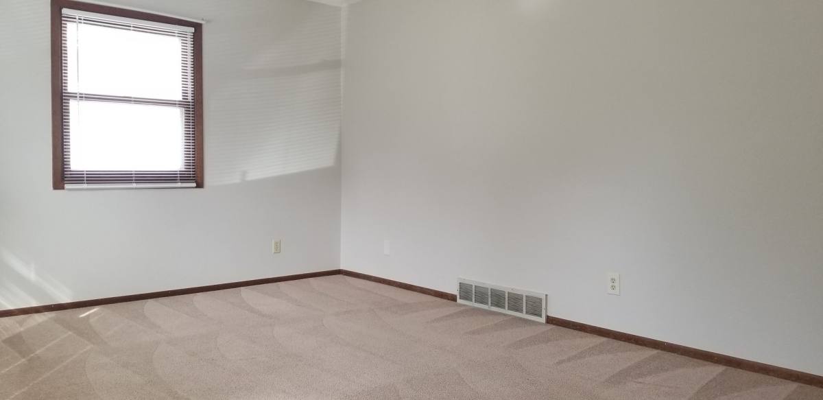 House for rent at 1529 Linda Dr, Cedar Falls, IA 50613