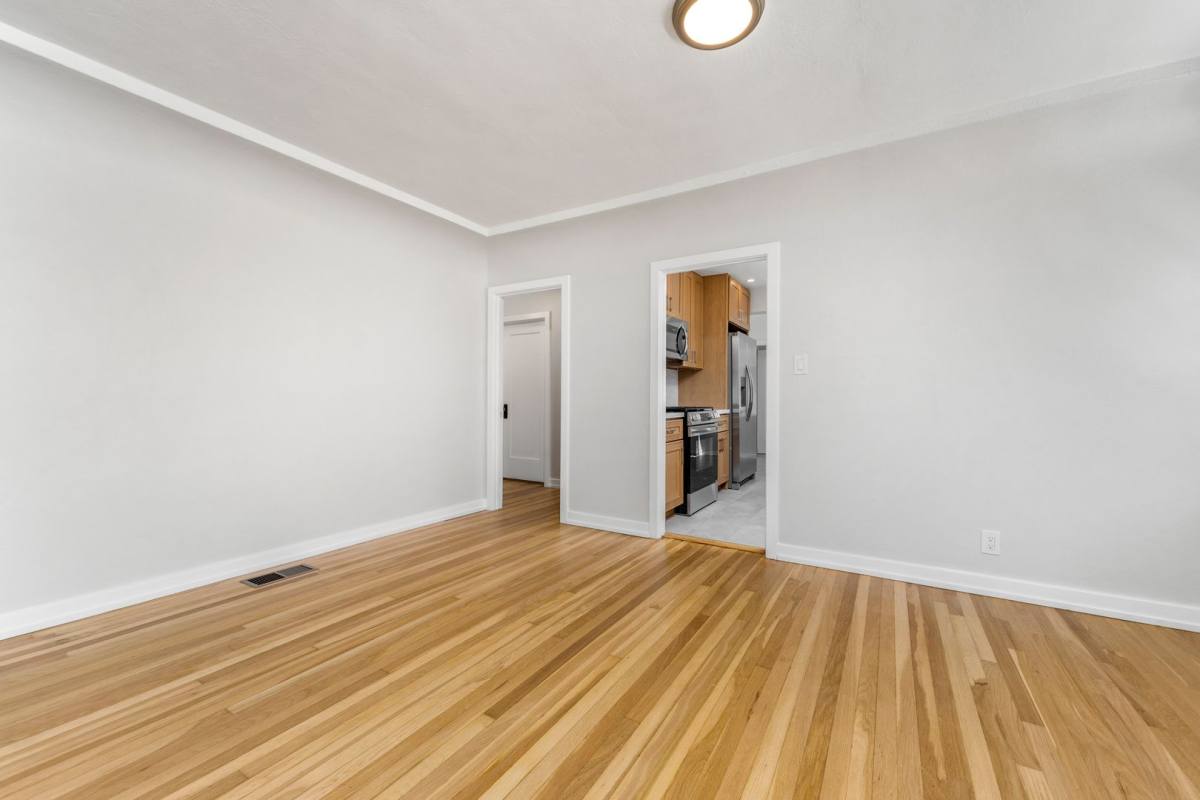 Apartment for rent at 553 N Pine St, Orange, CA 92867