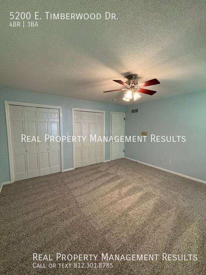 House for rent at 5200 E Timberwood Dr, Newburgh, IN 47630