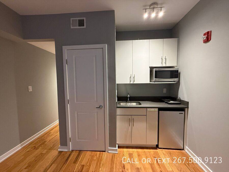 Apartment for rent at 531 N Budd St #3B, Philadelphia, PA 19104