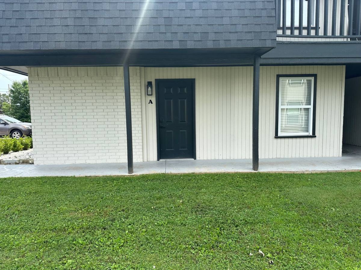 Apartment for rent at 1201 Backus Ave, Springdale, AR 72764