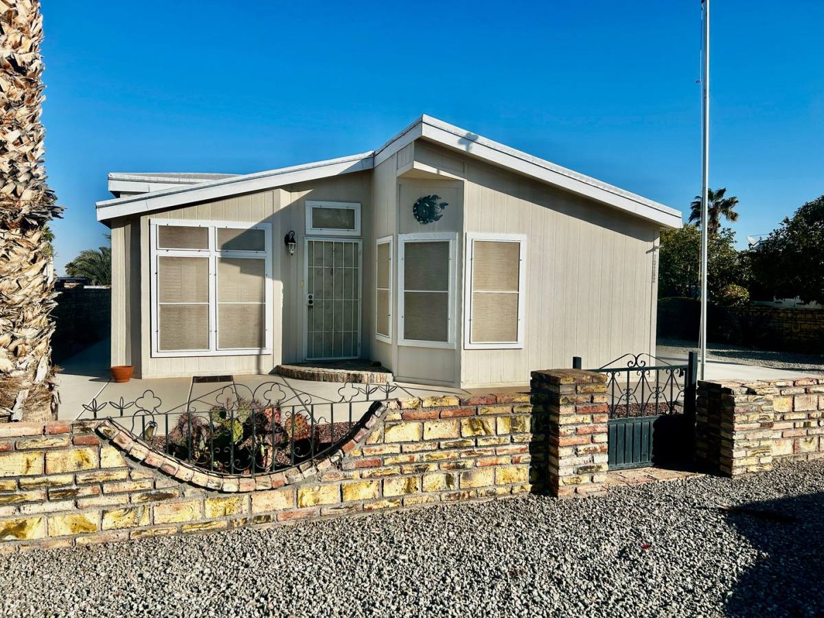 House for rent at 13252 E 50th St, Yuma, AZ 85367