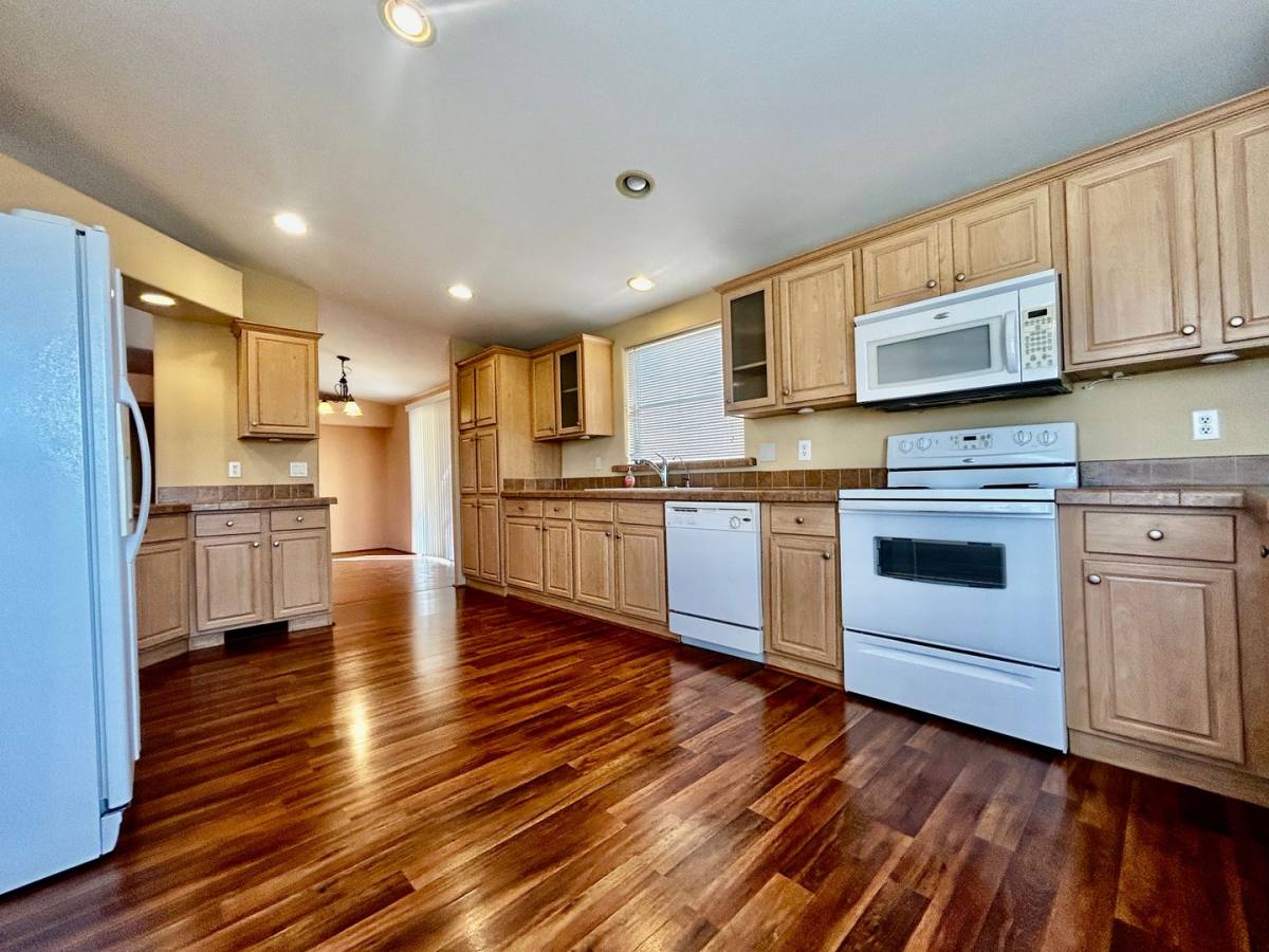 House for rent at 13252 E 50th St, Yuma, AZ 85367