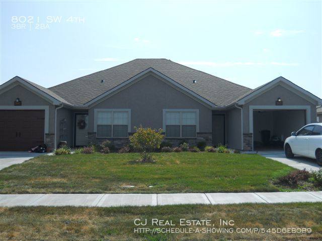 House for rent at 8021 SW 4th, Blue Springs, MO 64014