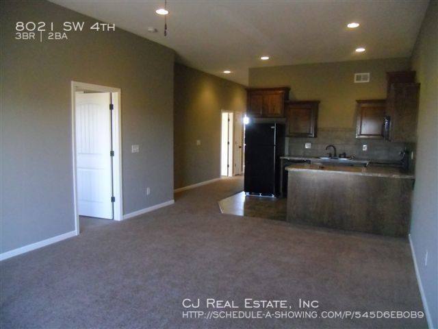 House for rent at 8021 SW 4th, Blue Springs, MO 64014