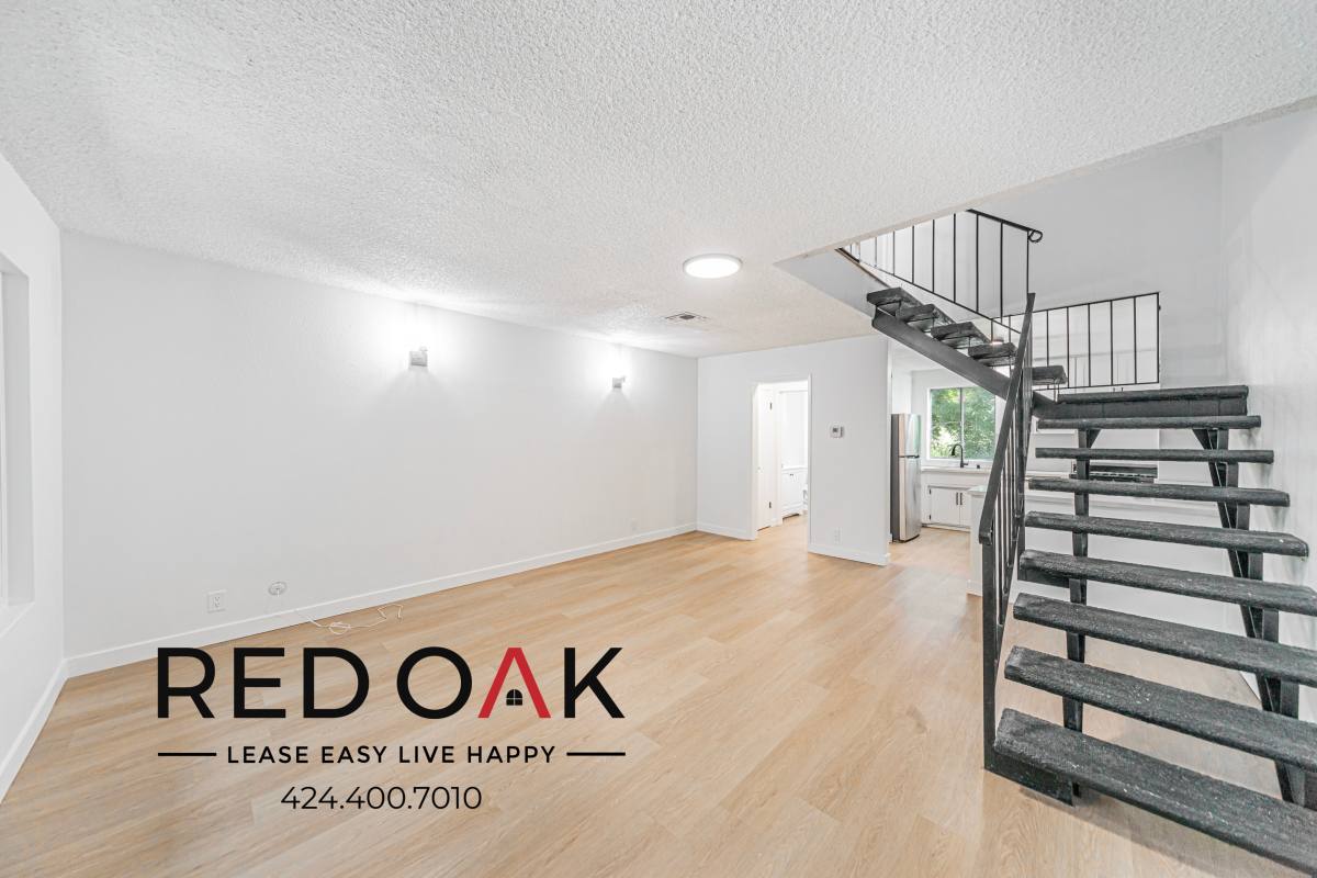 Townhouse for rent at 4737 Orion Ave #9, Sherman Oaks, CA 91403