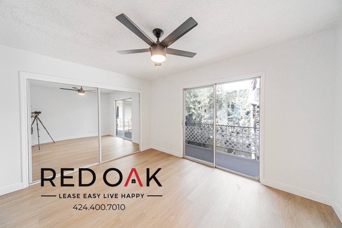 Townhouse for rent at 4737 Orion Ave #9, Sherman Oaks, CA 91403