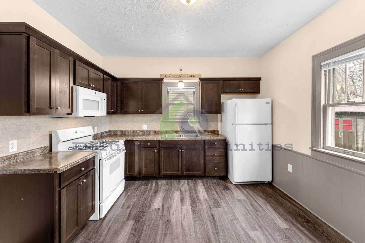 House for rent at 745 Jackson St NW, Grand Rapids, MI 49504
