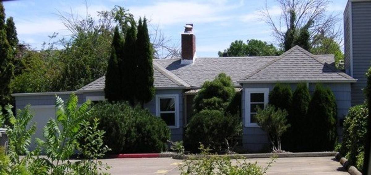 Apartment for rent at 311 NW 18th St, Corvallis, OR 97330