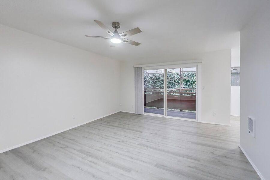 Apartment for rent at 2820 Park Blvd #108, Oakland, CA 94610
